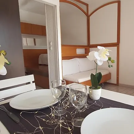 L'etoile Sous Les Pins - La Loge * Hyères